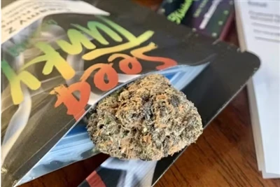 Como solicitar entrega de maconha online com Leafly